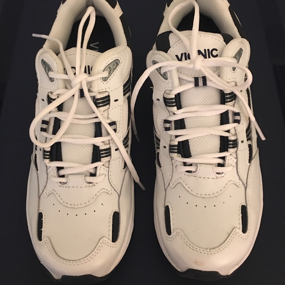 VIONIC Tennis Shoes (Men’s)